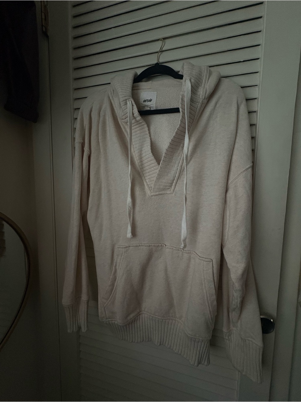 aerie Cream V-Neck Hooded Sweater